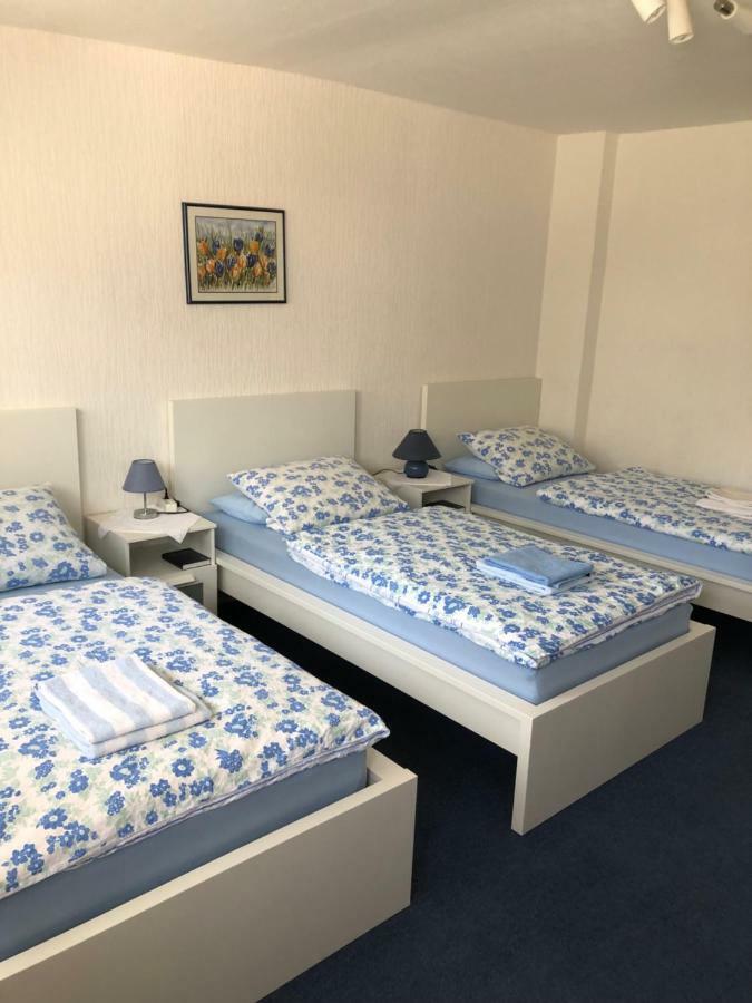 Urberacher Hof Rödermark Buitenkant foto